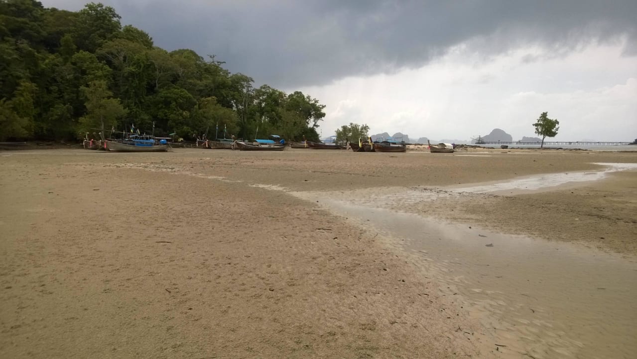 Bei Ebbe Dusit Thani Krabi Beach Resort