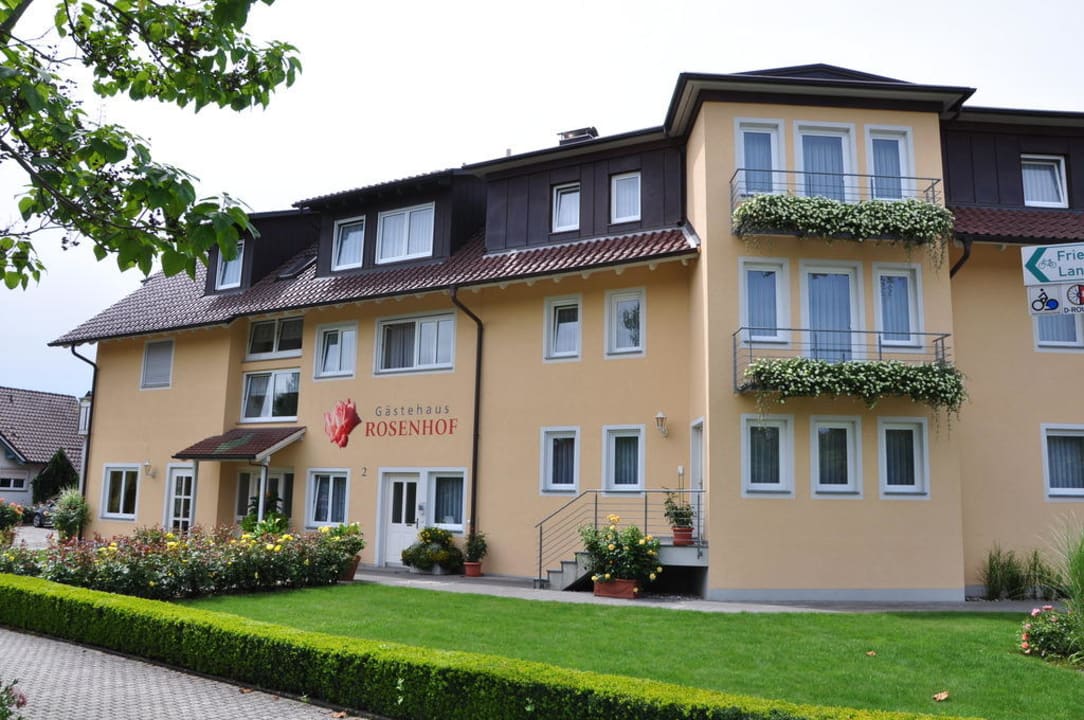 Straßenansicht Gästehaus Rosenhof