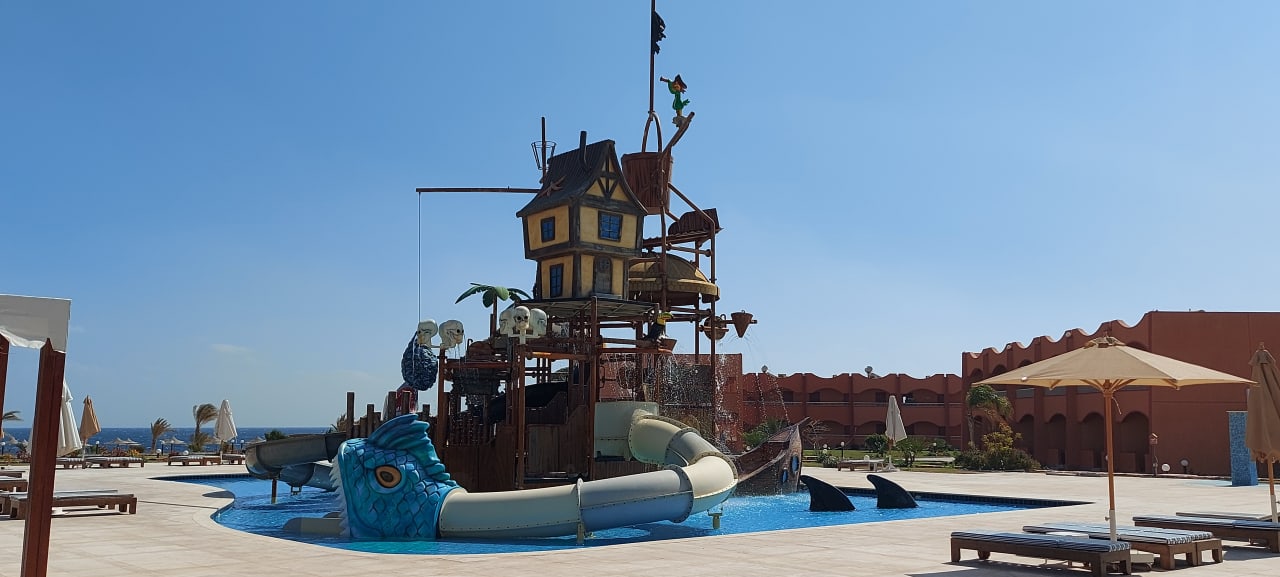 Pool Three Corners Happy Life Beach Resort