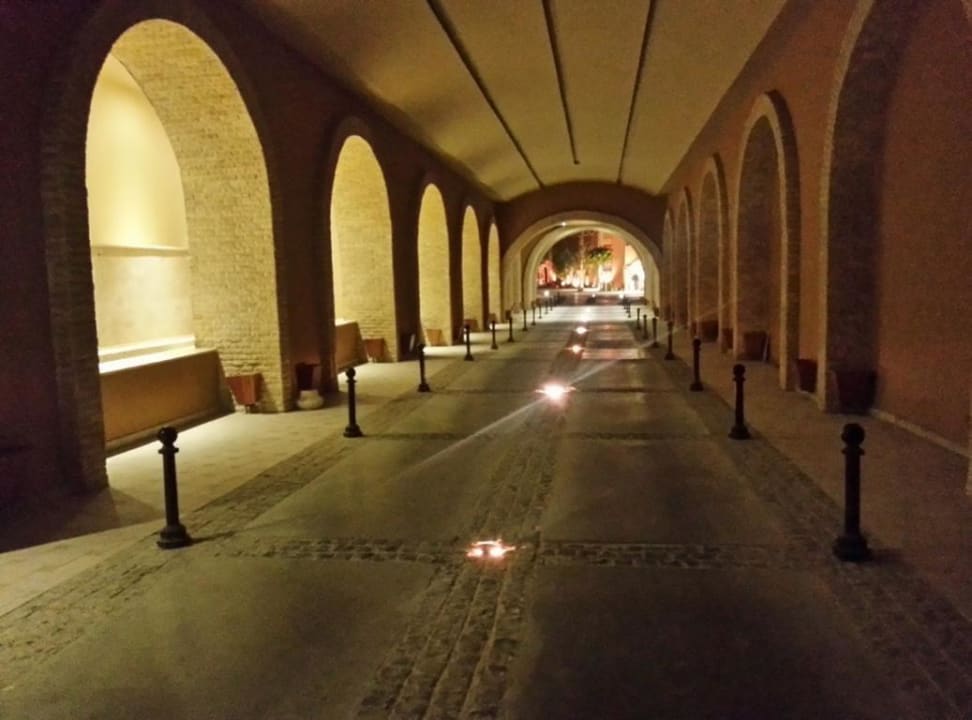 Tunneleinfahrt Makadi Spa - Adults only