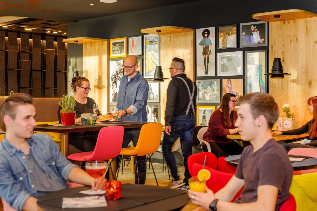 Essen und Trinken im Hotel Mercure Berlin Wittenbergplatz