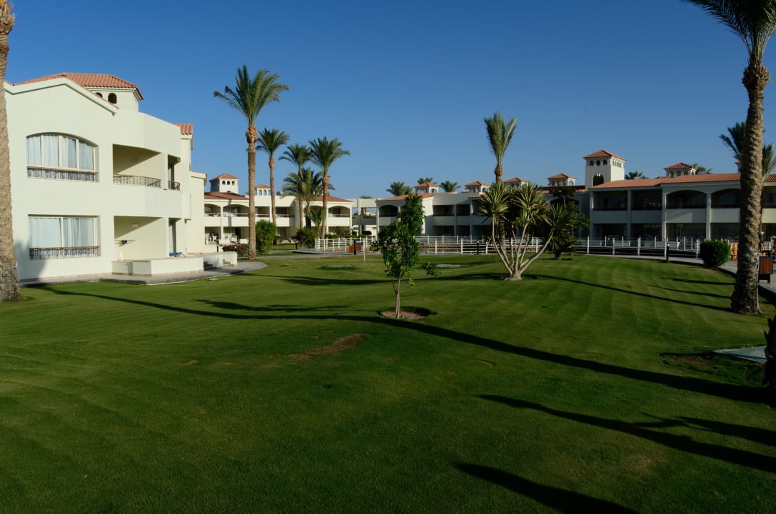 Gartenanlage Pickalbatros Dana Beach Resort - Hurghada