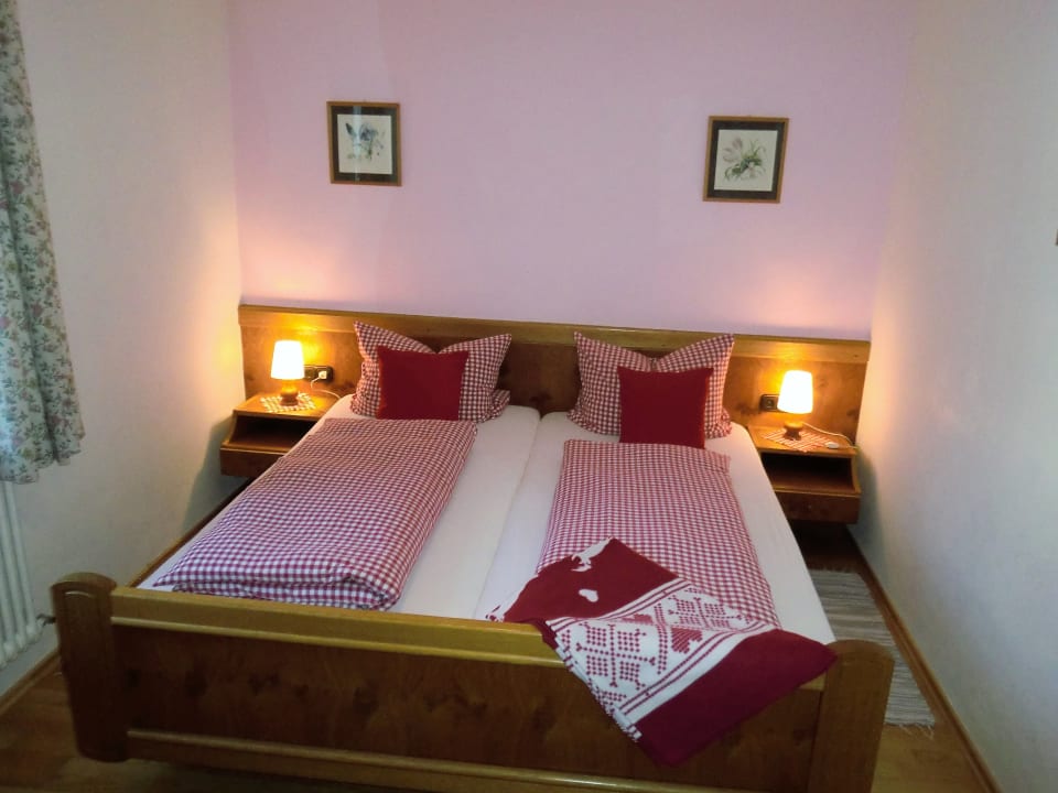 Zimmer Gästehaus Tina