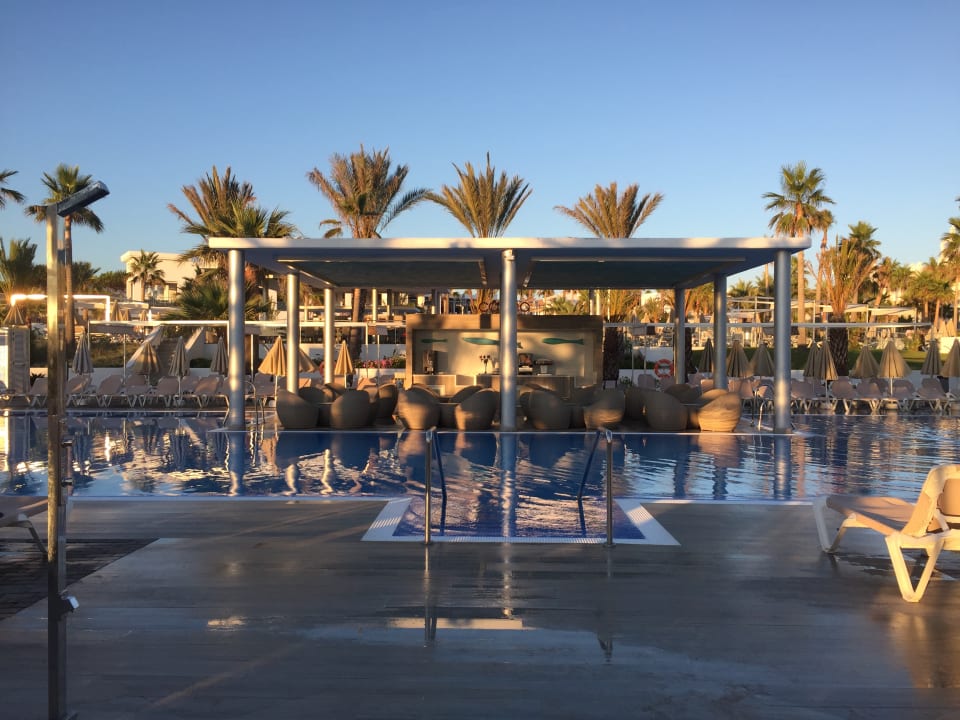 Pool Hotel Riu Chiclana