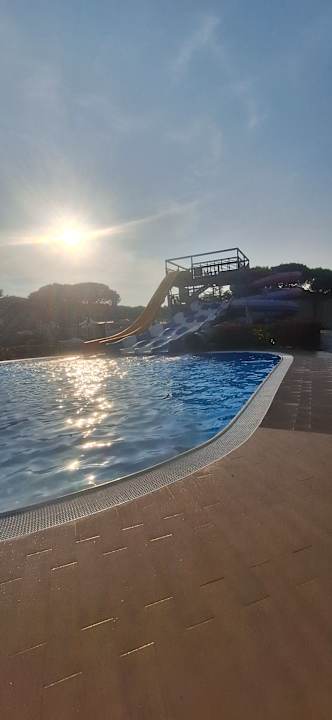 Pool Marina Julia Family Collection