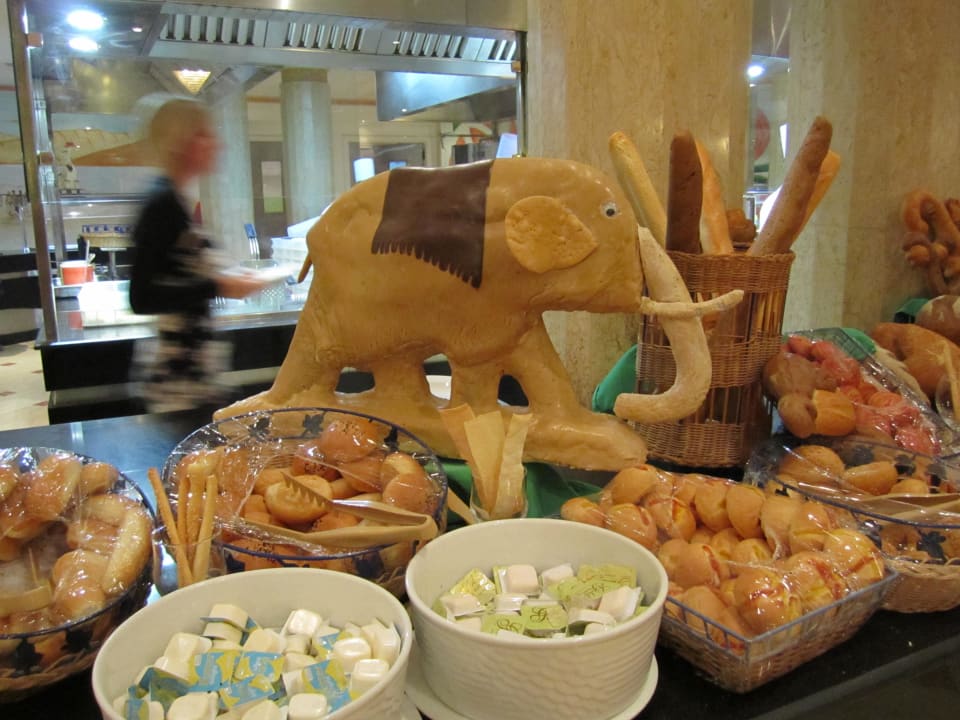 Brot zum Abendesssen Sultan Gardens Resort