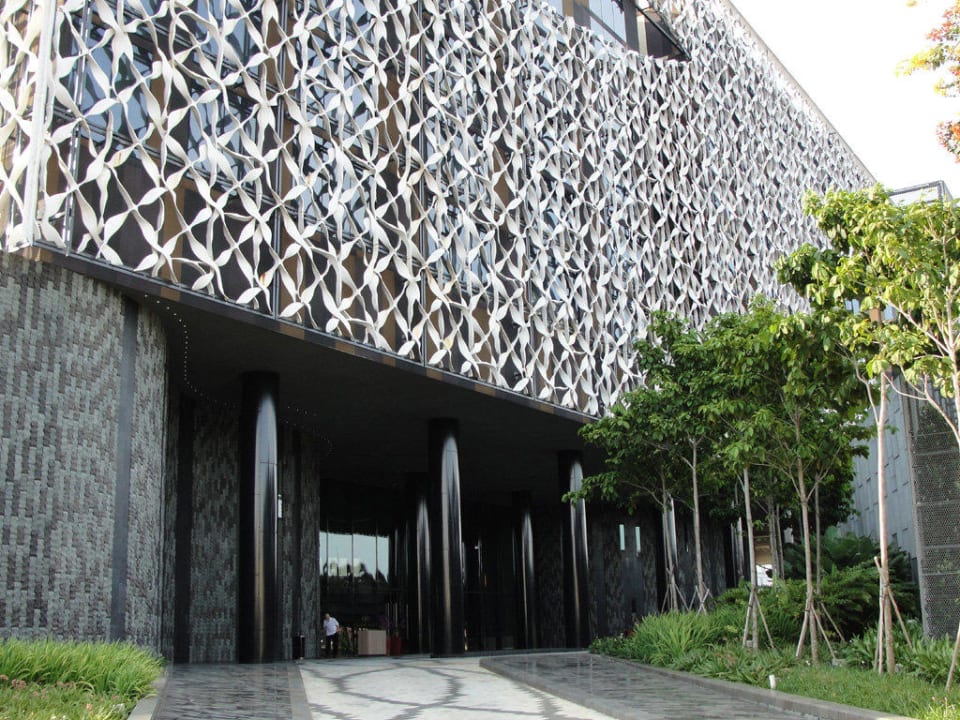 Auffahrt Hotel Crowne Plaza Changi Airport