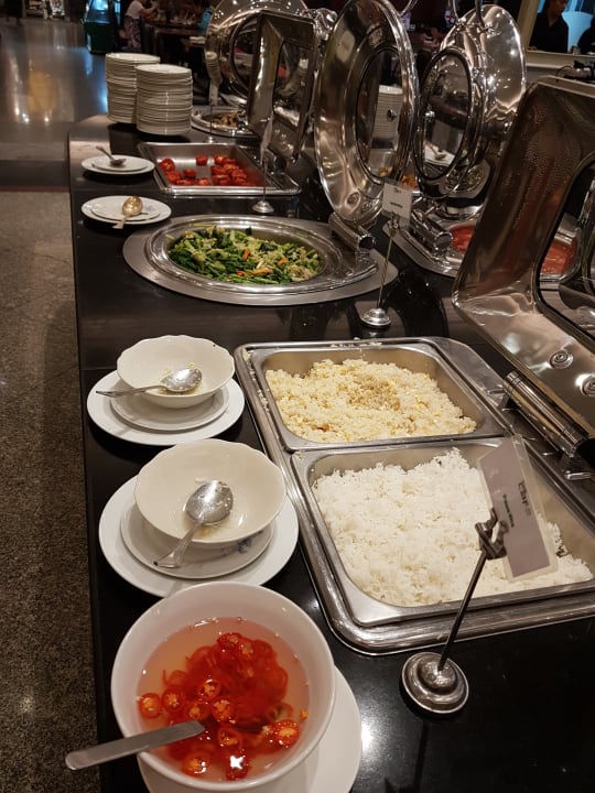 Gastro Hotel Windsor Suites & Convention