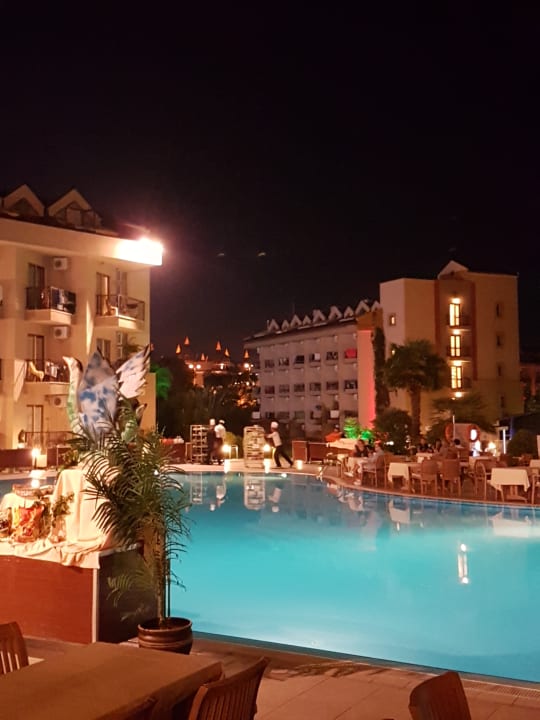 Pool Hotel Victory Resort