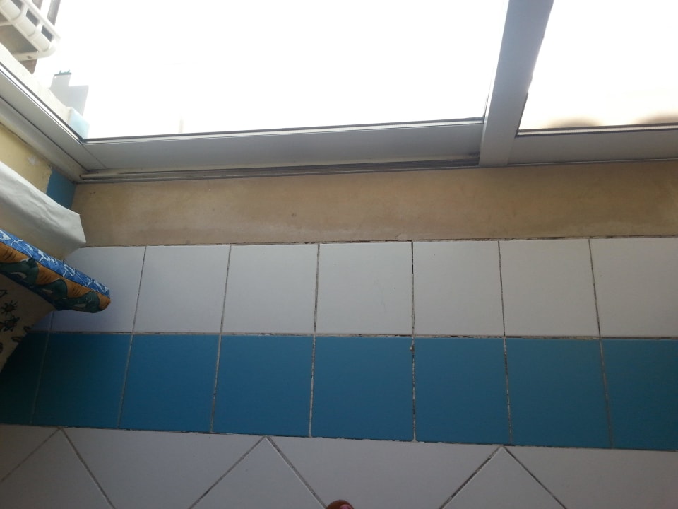 Die Fugen sind überall gelöst Luna Miramar Club