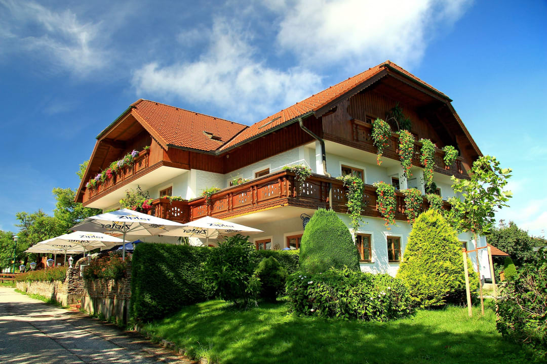 Außenansicht Hotel Spitzerwirt