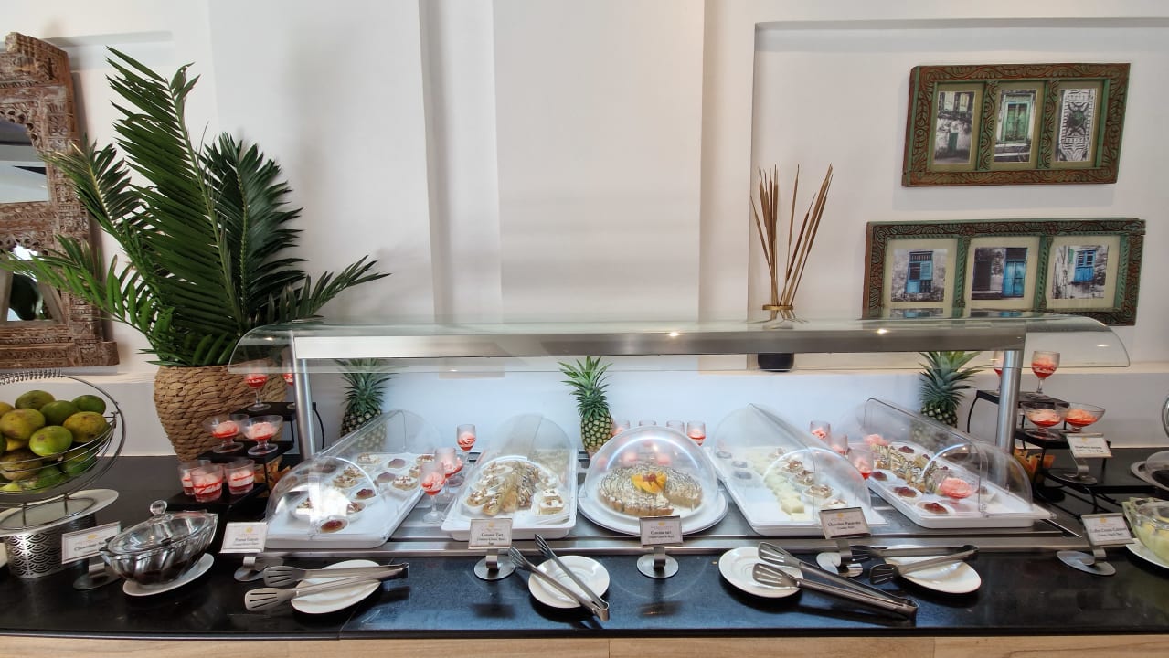 Gastro Neptune Pwani Beach Resort & Spa