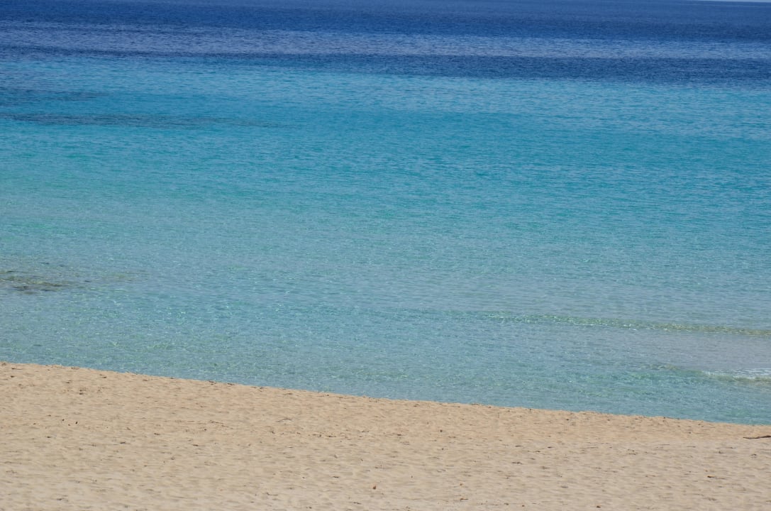 Azurblau Hotel & Spa S'Entrador Playa