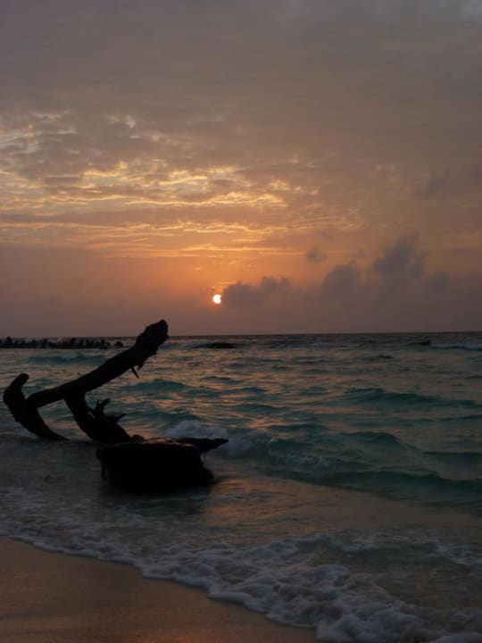 Sonnenuntergang Nordseite Kuredu Island Resort & Spa