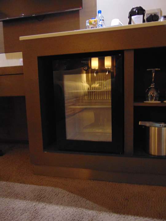 Zimmer Legend Hotel Lagos Airport, Curio Collection By Hilton