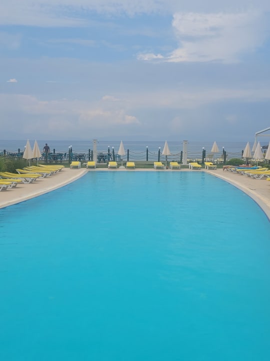 Pool Karya Family Resort  All Inclusive