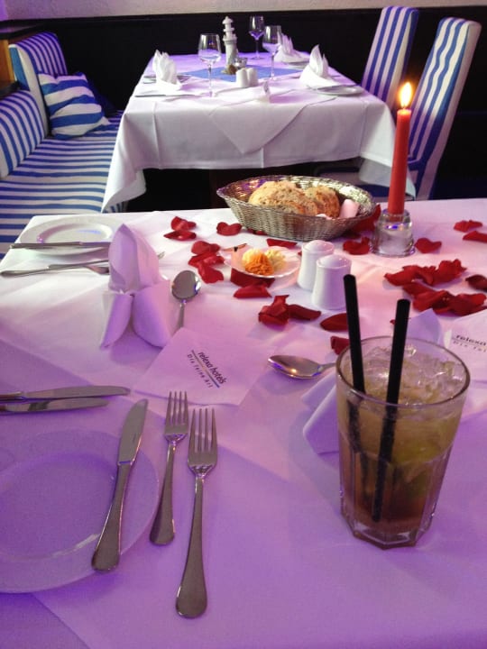 Ipanema (alkoholfreier Cocktail) und Tischdeko Relexa Hotel Bellevue Hamburg