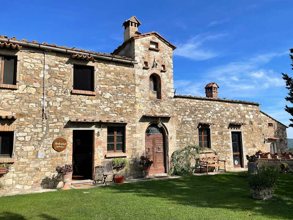 Außenansicht Agriturismo Montecorboli