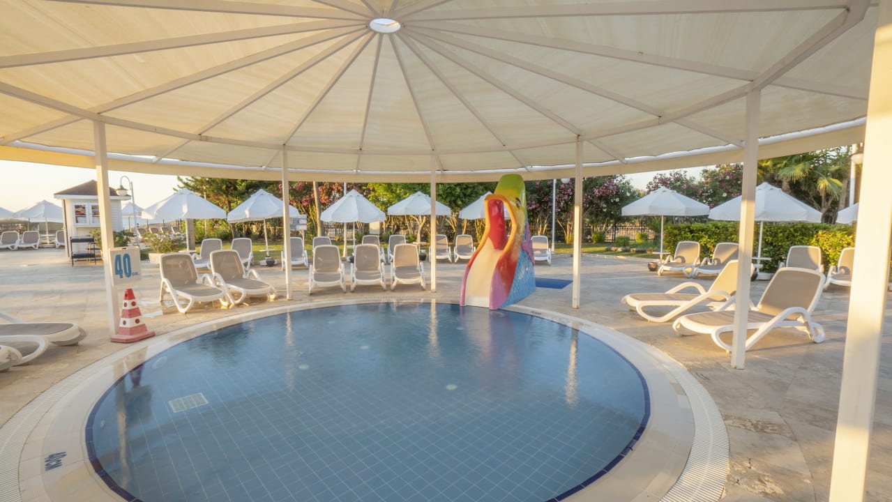 Pool Club Hotel Phaselis Rose