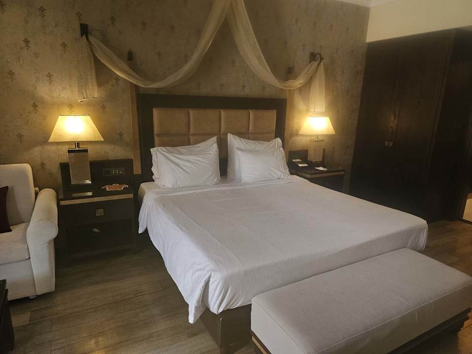 Zimmer La Marquise Luxury Resort Complex