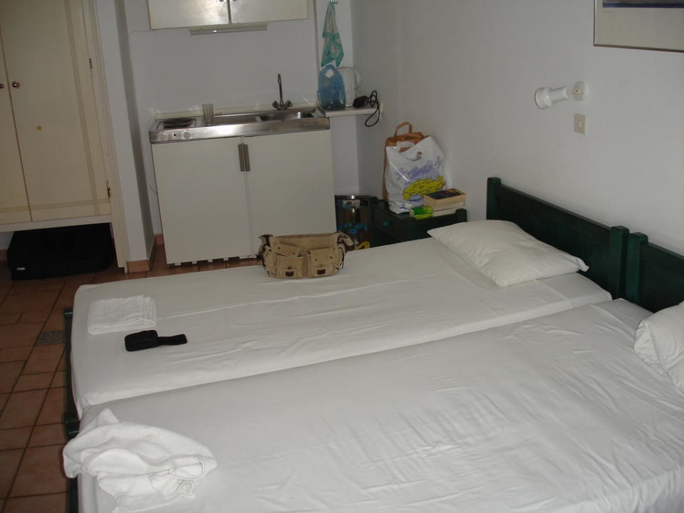 Zimmer Kalimera Studios