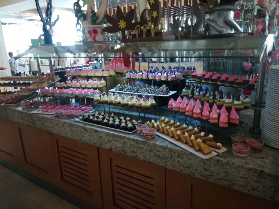 Gastro Apartments Gold City Complex Emami