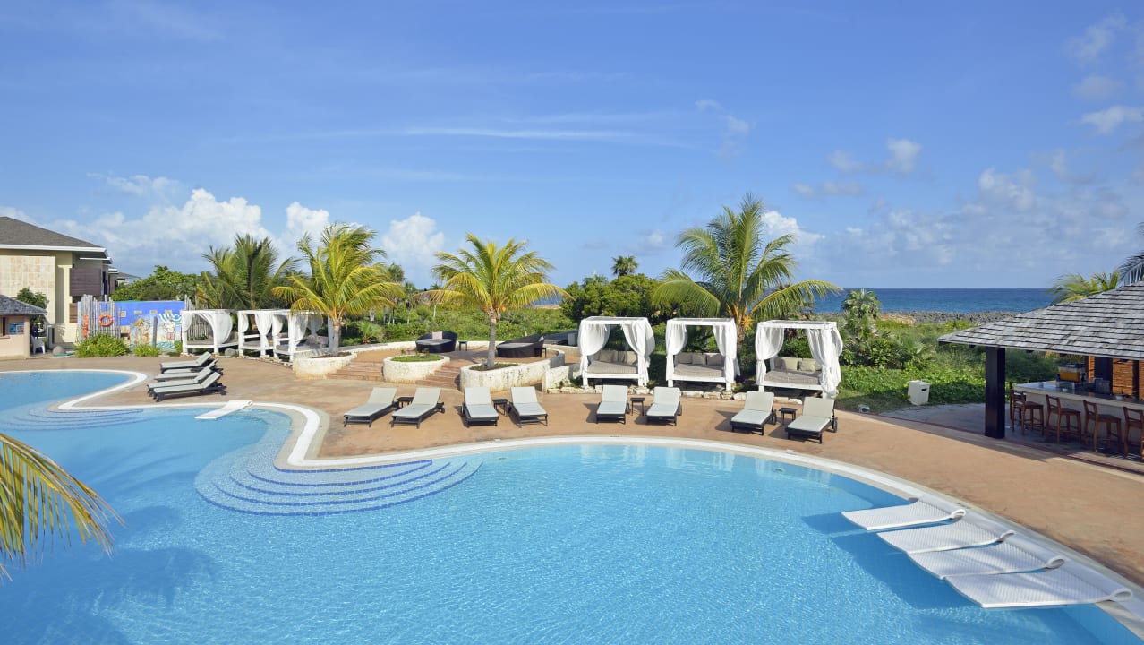 Pool Melia Buenavista