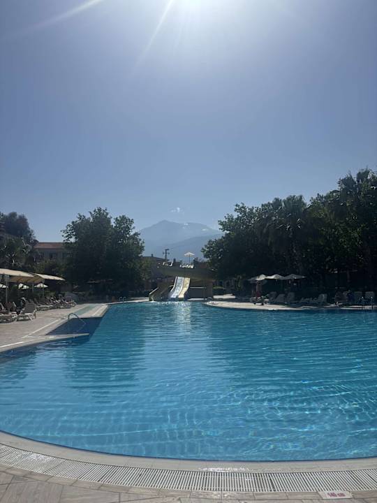 Pool Hotel Grand Mir' Amor