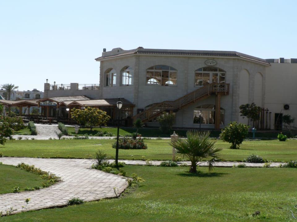 Restaurant Brayka Bay Resort