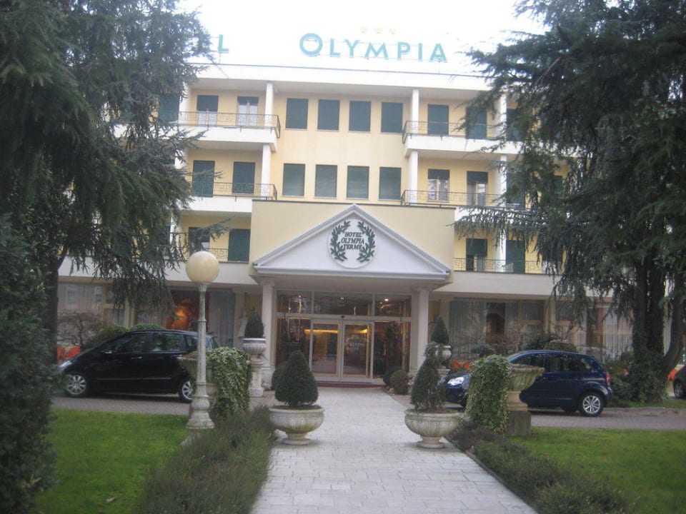 Hotel dall'esterno Hotel Olympia Terme