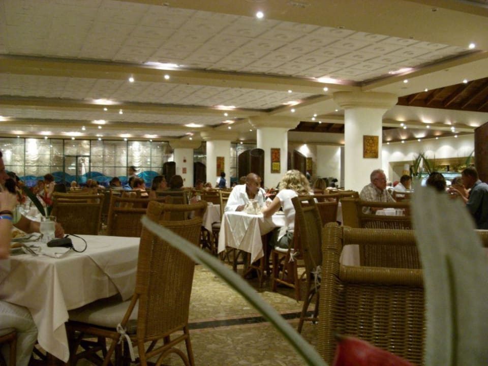 Hauptrestaurant Grand Sirenis Punta Cana Resort & Aquagames