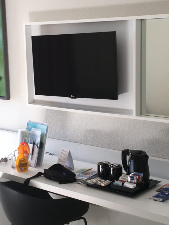 TV und Wasserkocher Gran Canaria Princess