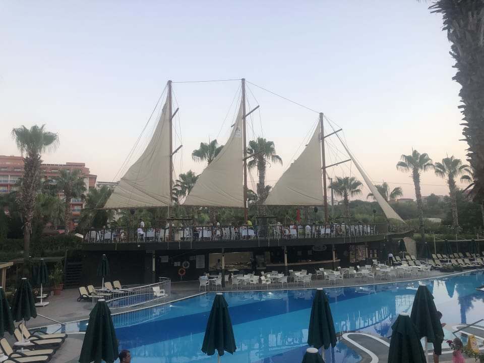 Pool Can Garden Resort