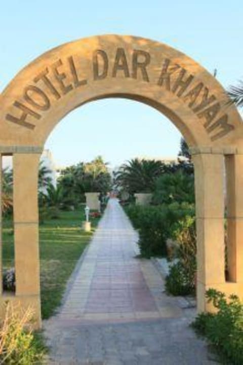 Strandgang Dar Khayam