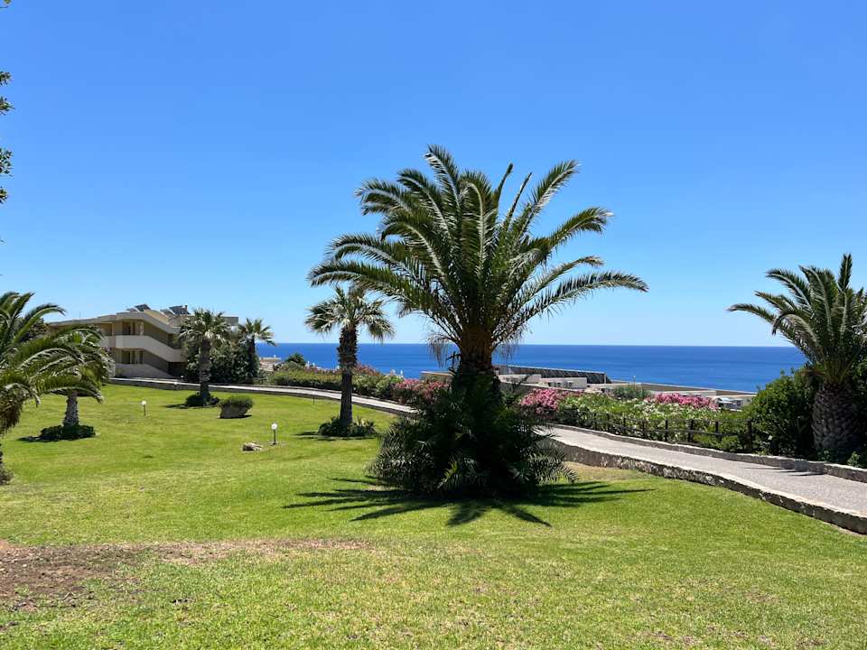 Gartenanlage Hotel Kalithea Horizon Royal