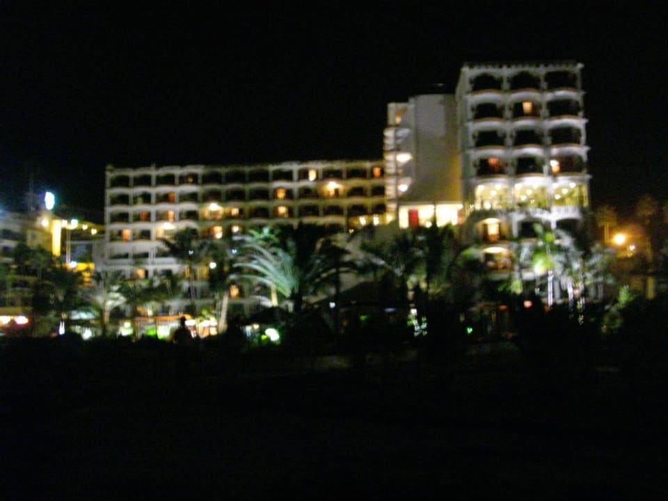 Hotel von hinten Bull Dorado Beach & Spa