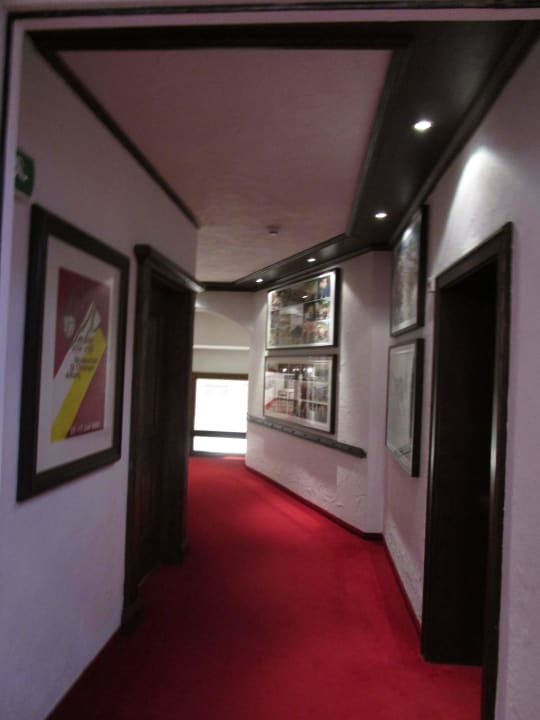 Überall Kunst vom Feinsten Hotel Arlberg Hospiz