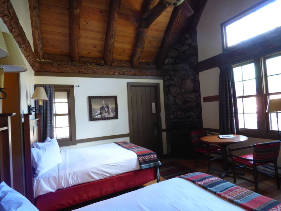 Western Cabin Bryce Canyon Lodge