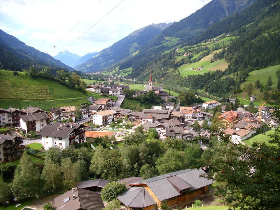 Blick auf St. Leonhard Panoramahotel Wildschütz