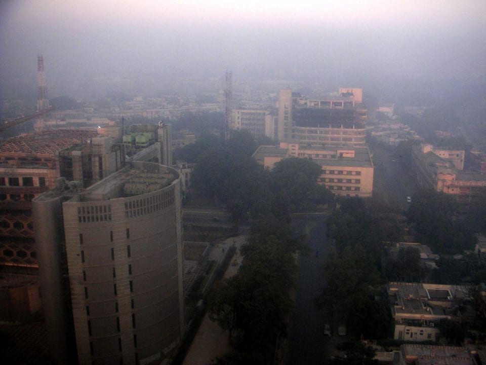 Blick aus Hotelzimmer Hotel The LaLiT New Delhi