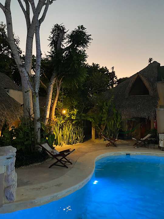 Pool Hotel Circulo Bacalar