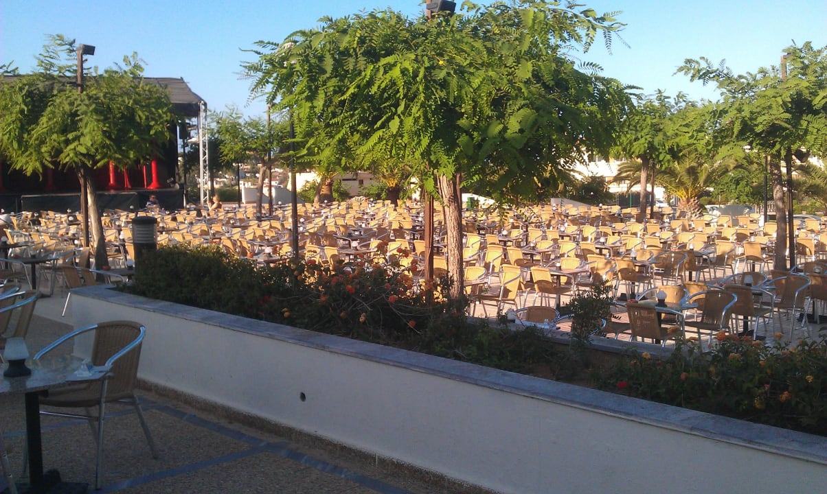 Bühne für Veranstaltungen blau punta reina