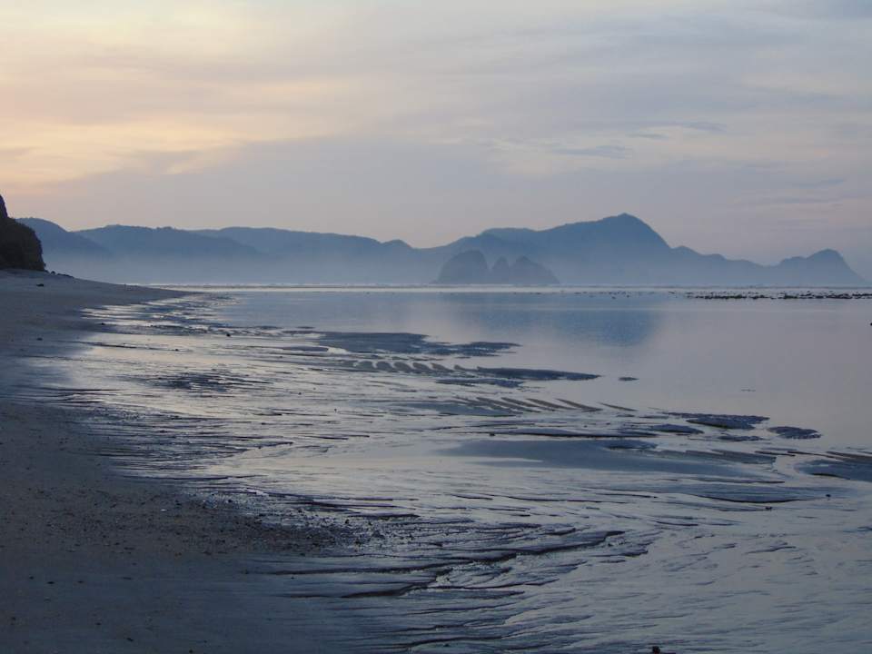 Strand Amber Lombok Beach Resort