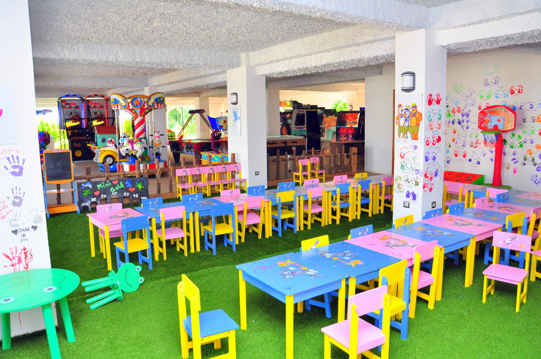 Мини клуб Hotel Delphin Imperial