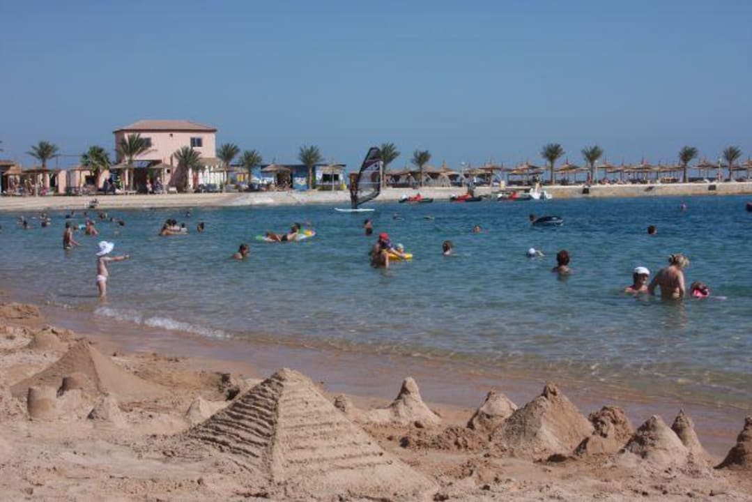 Plaza Beach Albatros Resort