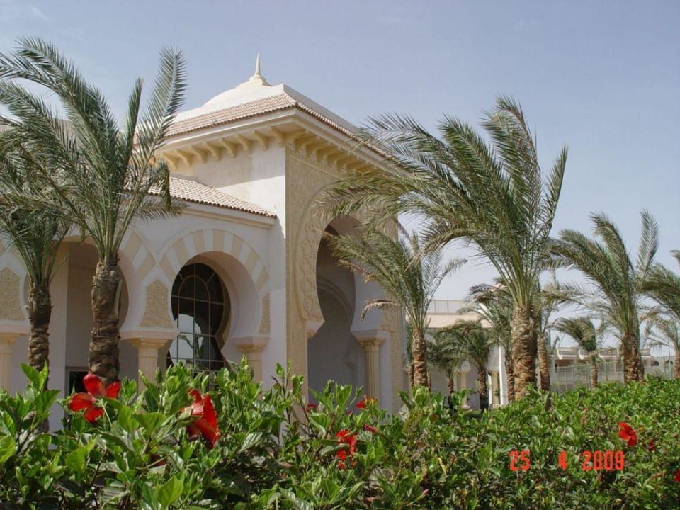 April 2009 Old Palace Resort Sahl Hasheesh