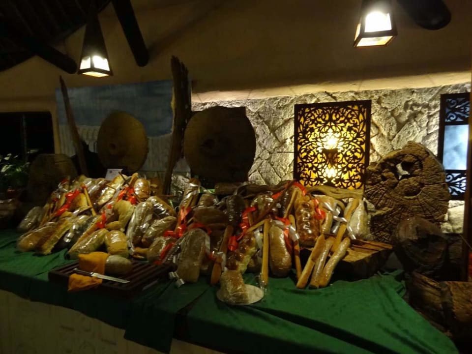 Brotbar Hotel Southern Palms Beach Resort