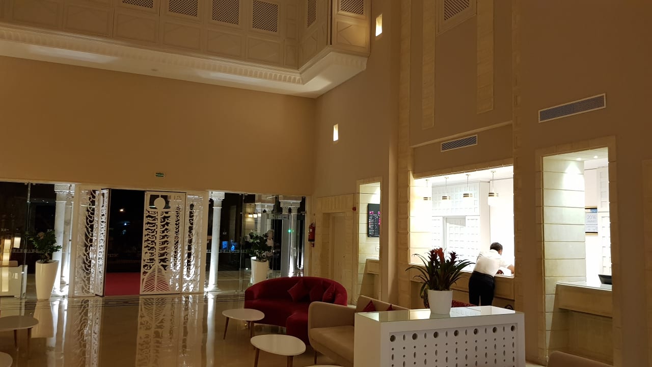 Lobby TUI BLUE Palm Beach Palace Djerba