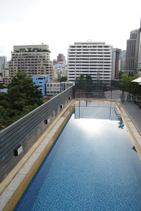 Pool Hotel Solo Sukhumvit 2
