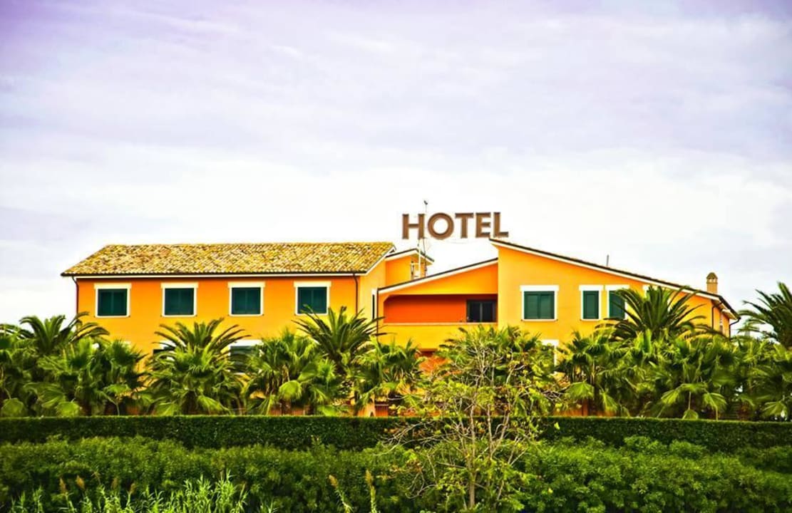 Overview from the Main Street Hotel Villa Luigi